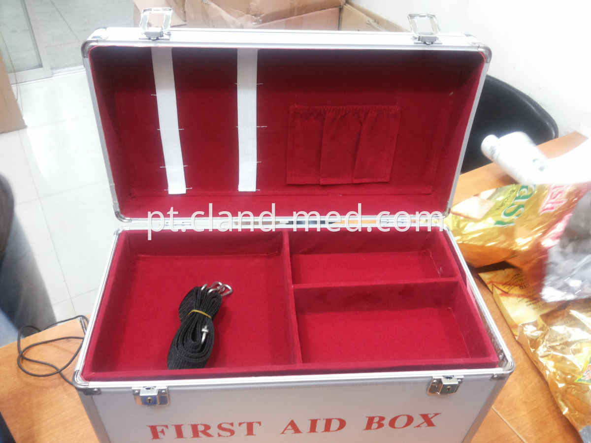 First aid kits (3)